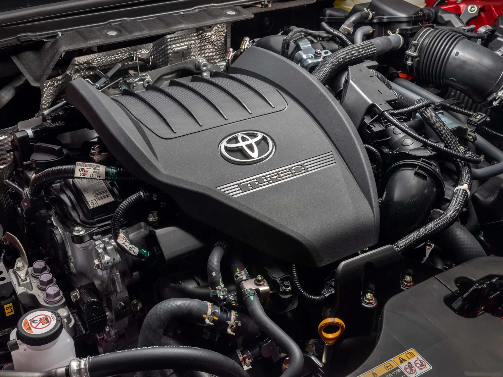 Toyota Crown (2023) – motor