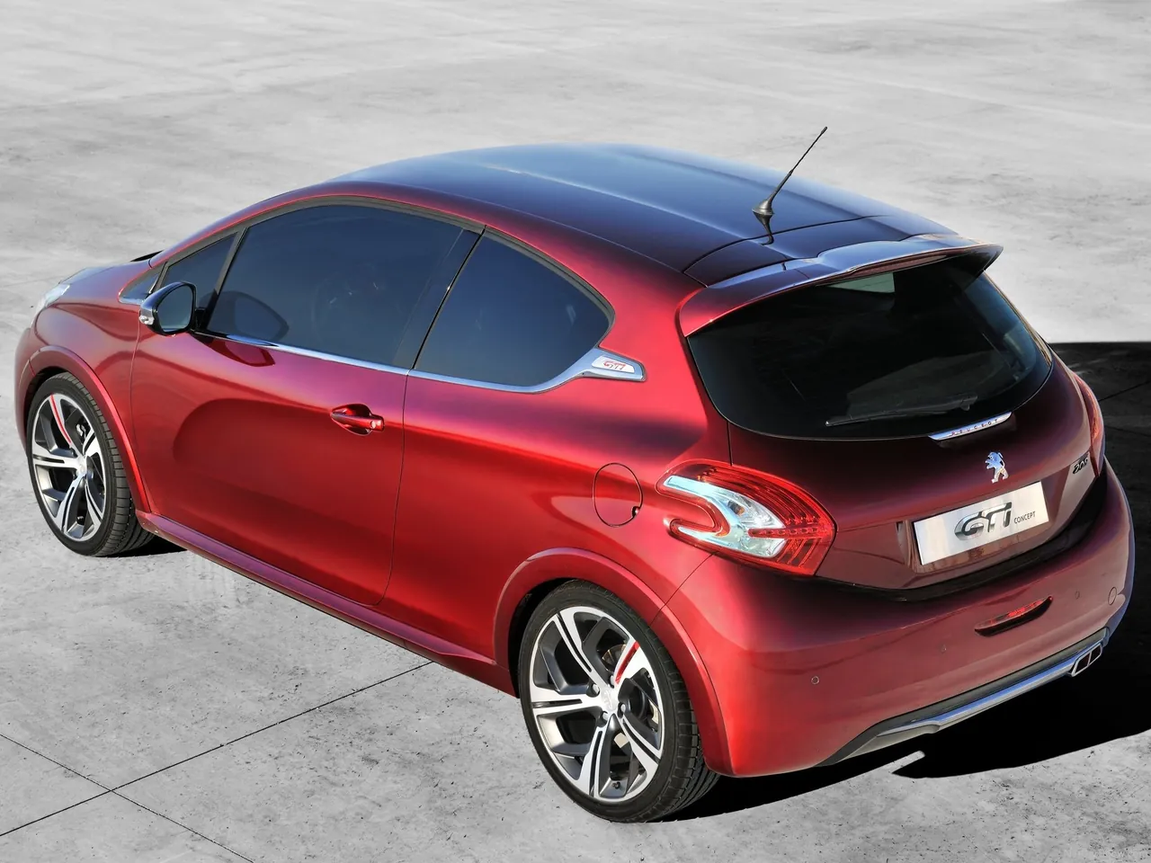 Peugeot 208 GTi Concept (2012) – zadní tříčtvrteční pohled