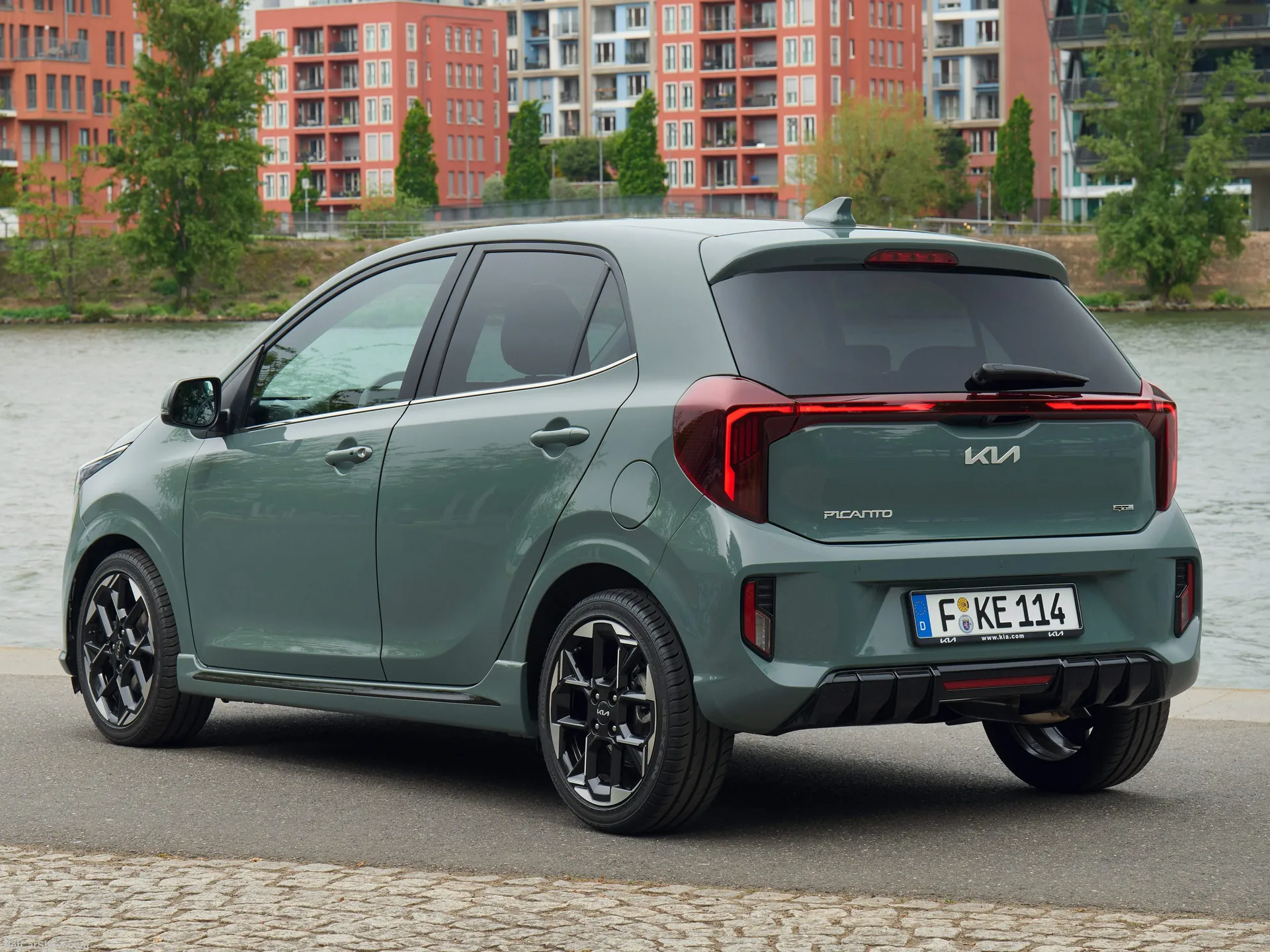 Kia Picanto (2024) – zadní tříčtvrteční pohled