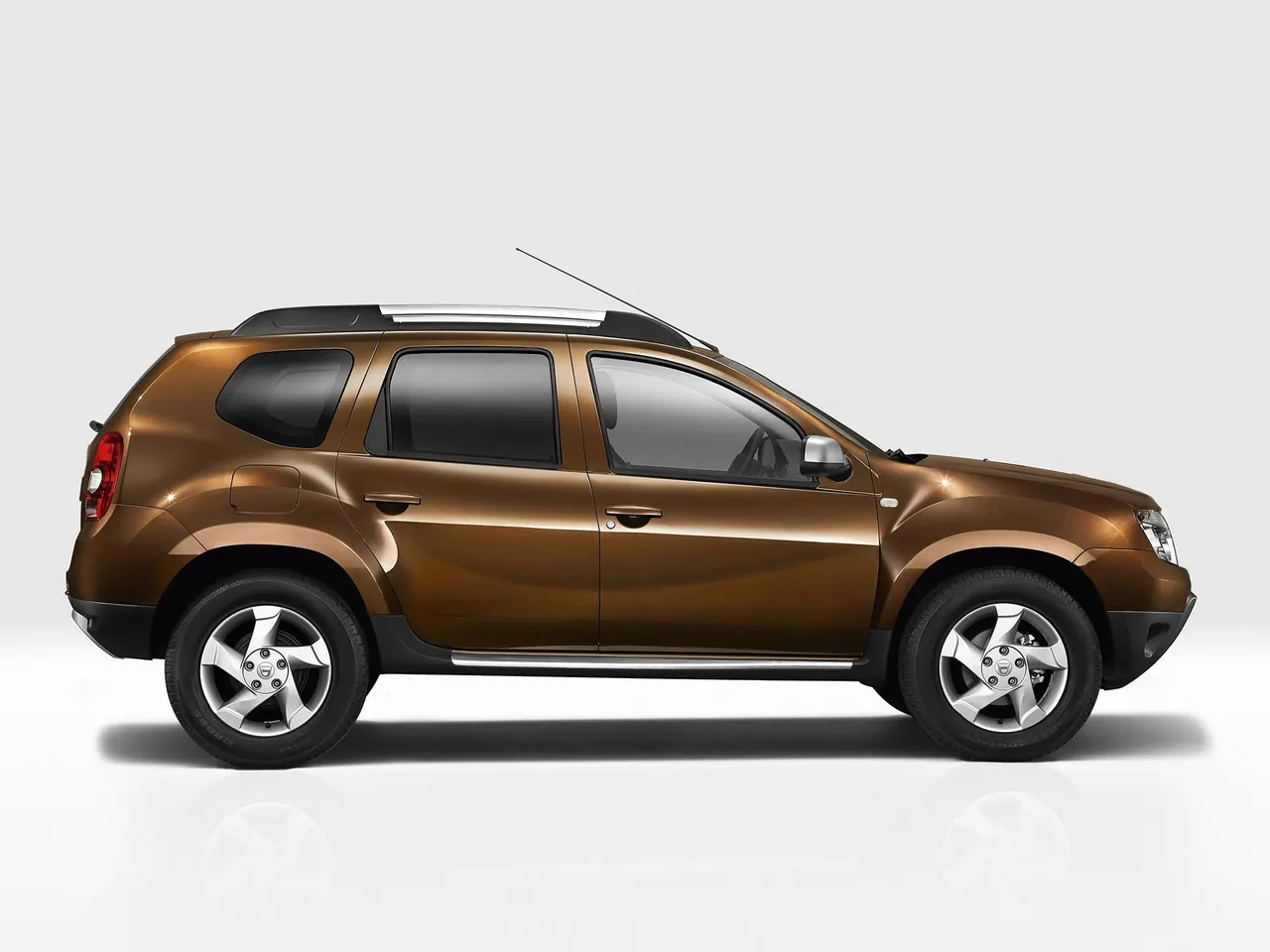 Dacia Duster (2011) – boční profil