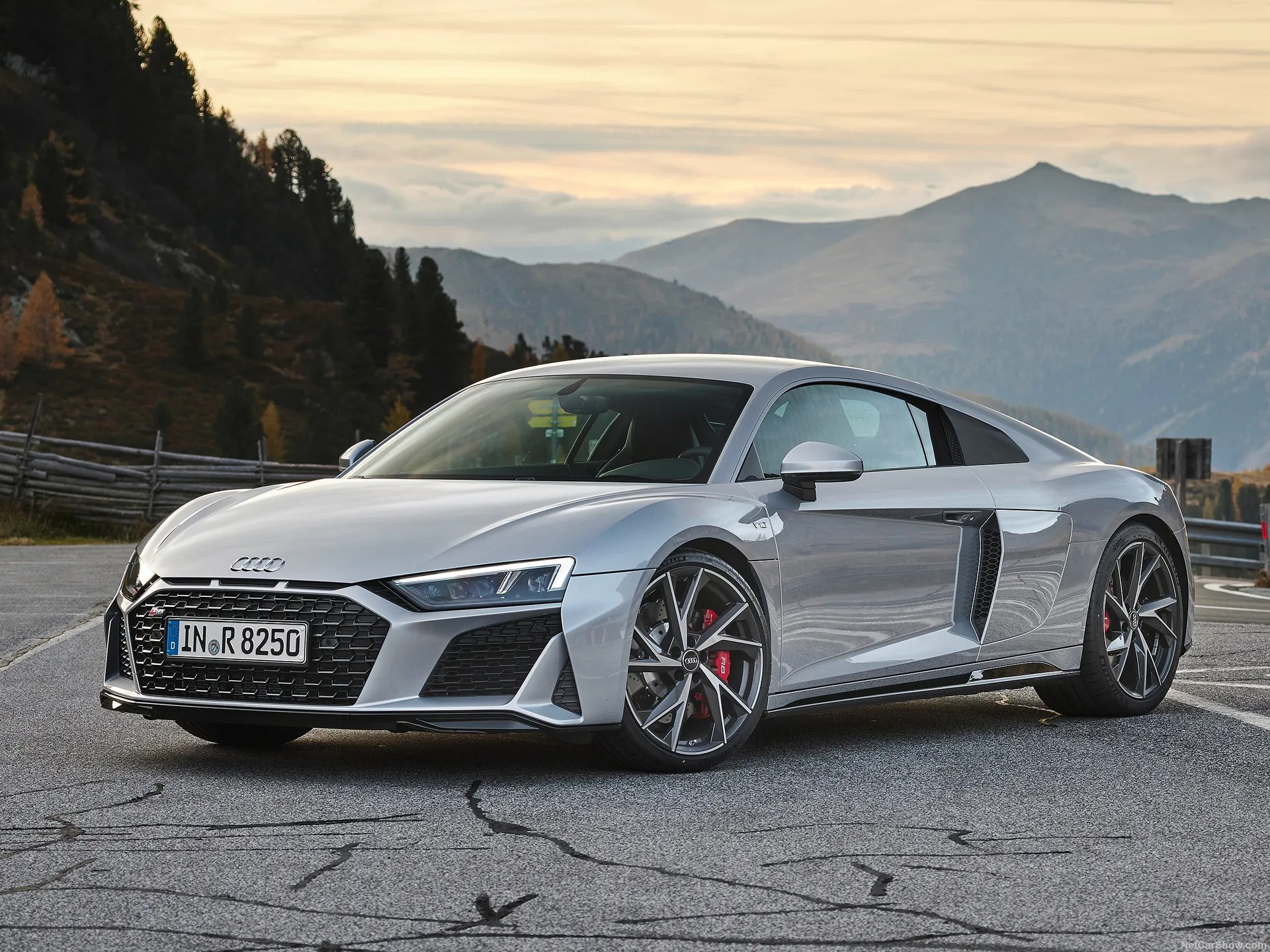 Audi R8 V10 RWD (2020)