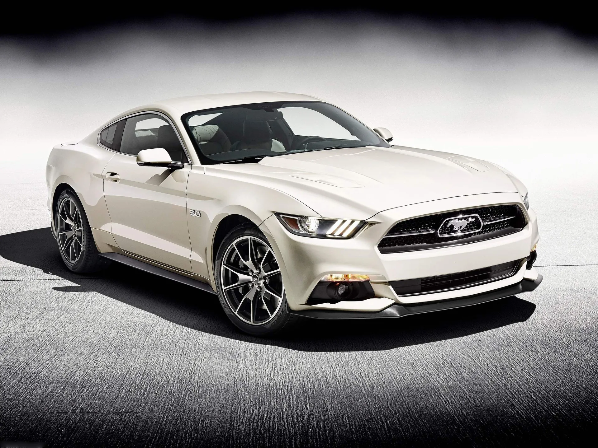 Ford Mustang 50 Year Limited Edition (2015)