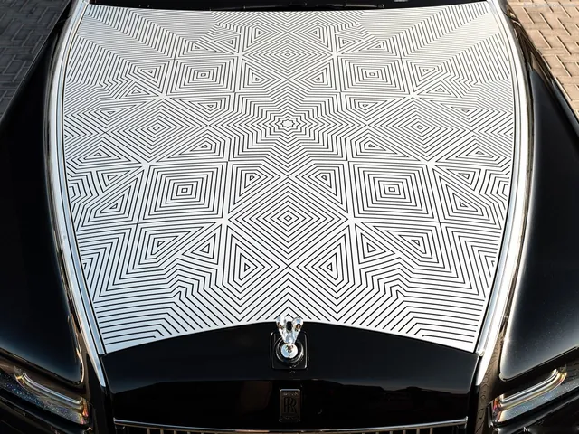 Rolls-Royce Phantom Arabesque (2026)