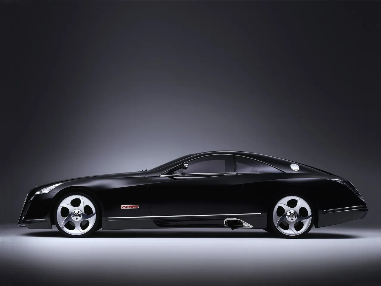 Maybach Exelero (2005) – boční profil