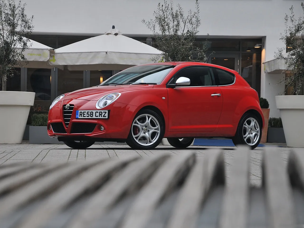 Alfa Romeo MiTo [UK] (2009)