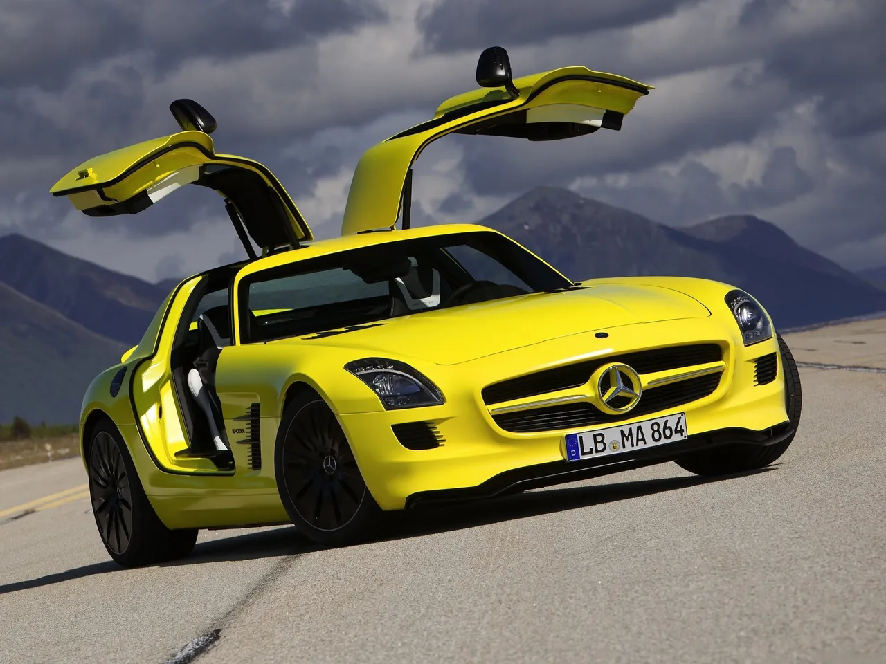 Mercedes-Benz SLS AMG E-Cell Concept (2010)