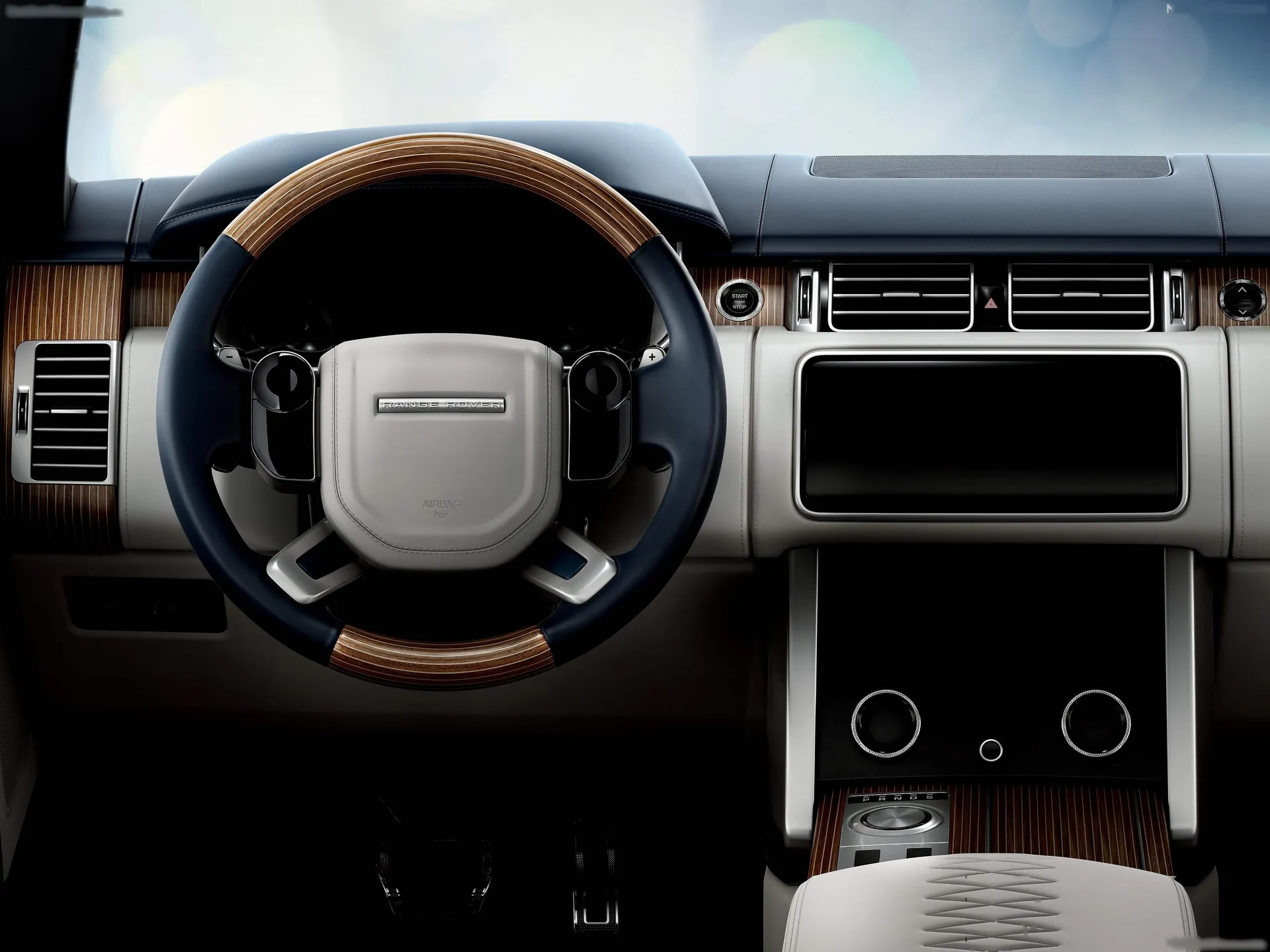 Land Rover Range Rover SV Coupe (2019) - Interior