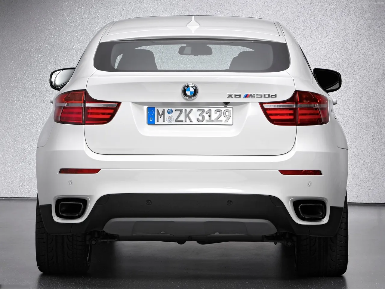 BMW X6 M50d (2013) – zezadu