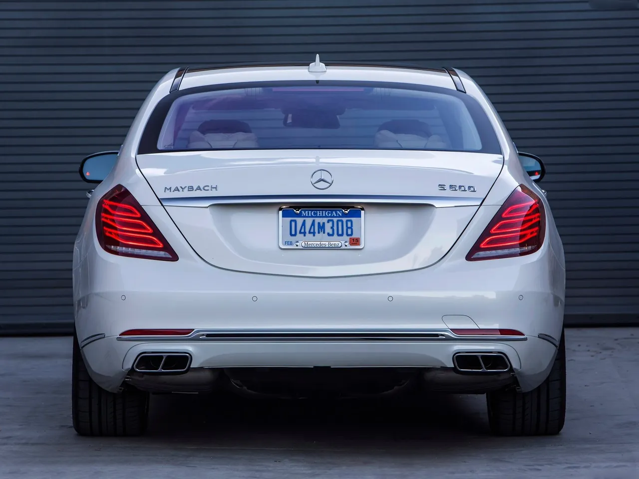 Mercedes-Benz S-Class Maybach (2016) - Rear
