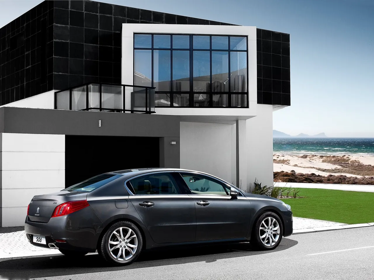 Peugeot 508 China (2011) – zadní tříčtvrteční pohled