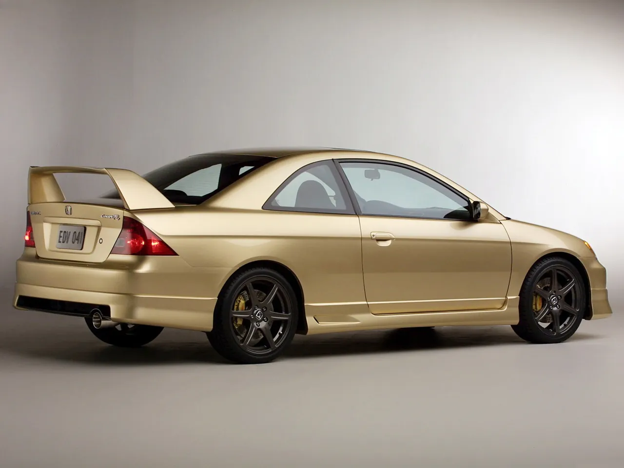 Honda Civic Concept (2001) – zadní tříčtvrteční pohled