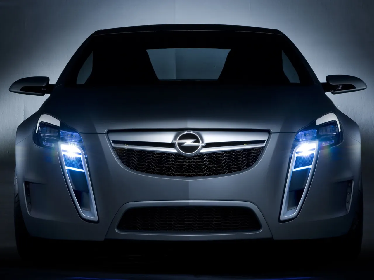 Opel GTC Concept (2007) – zepředu