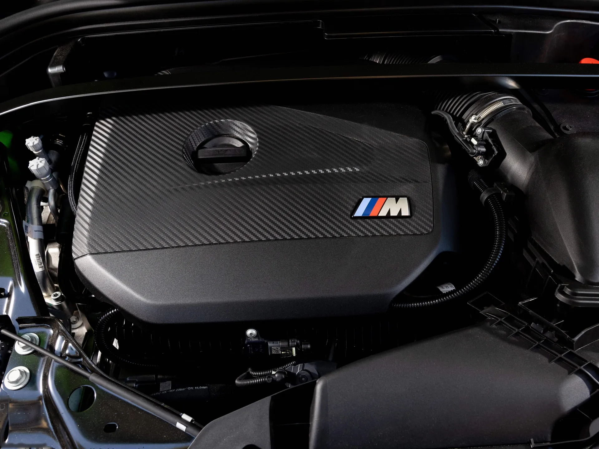 BMW X2 M35i xDrive (2024) - Engine Bay