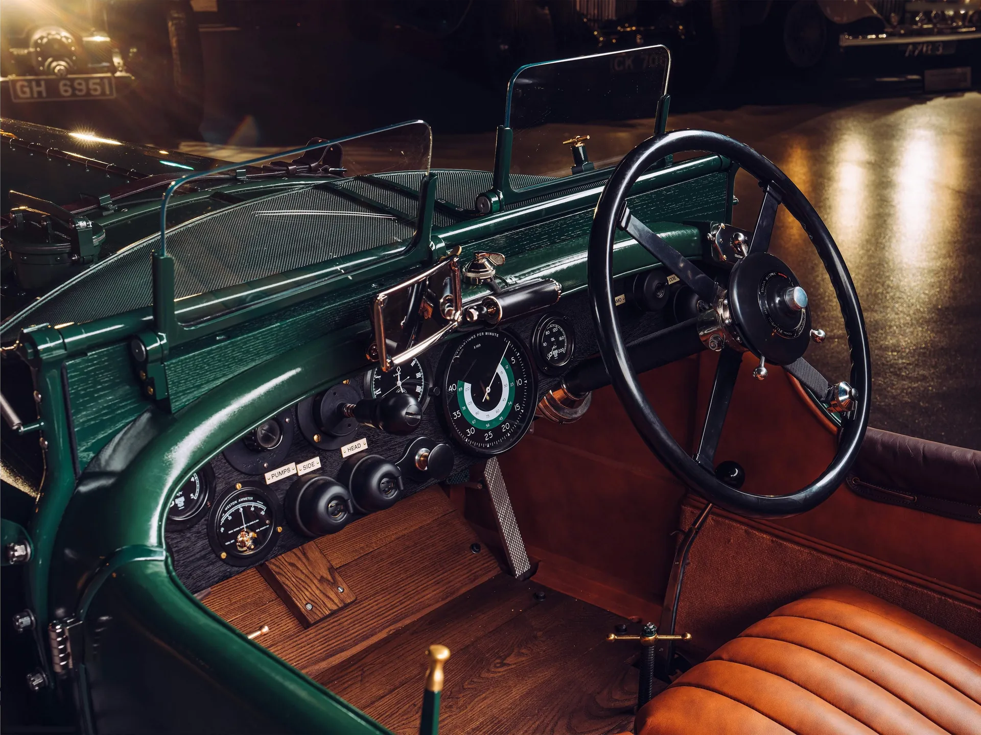 Bentley Speed Six Continuation (2023) – interiér