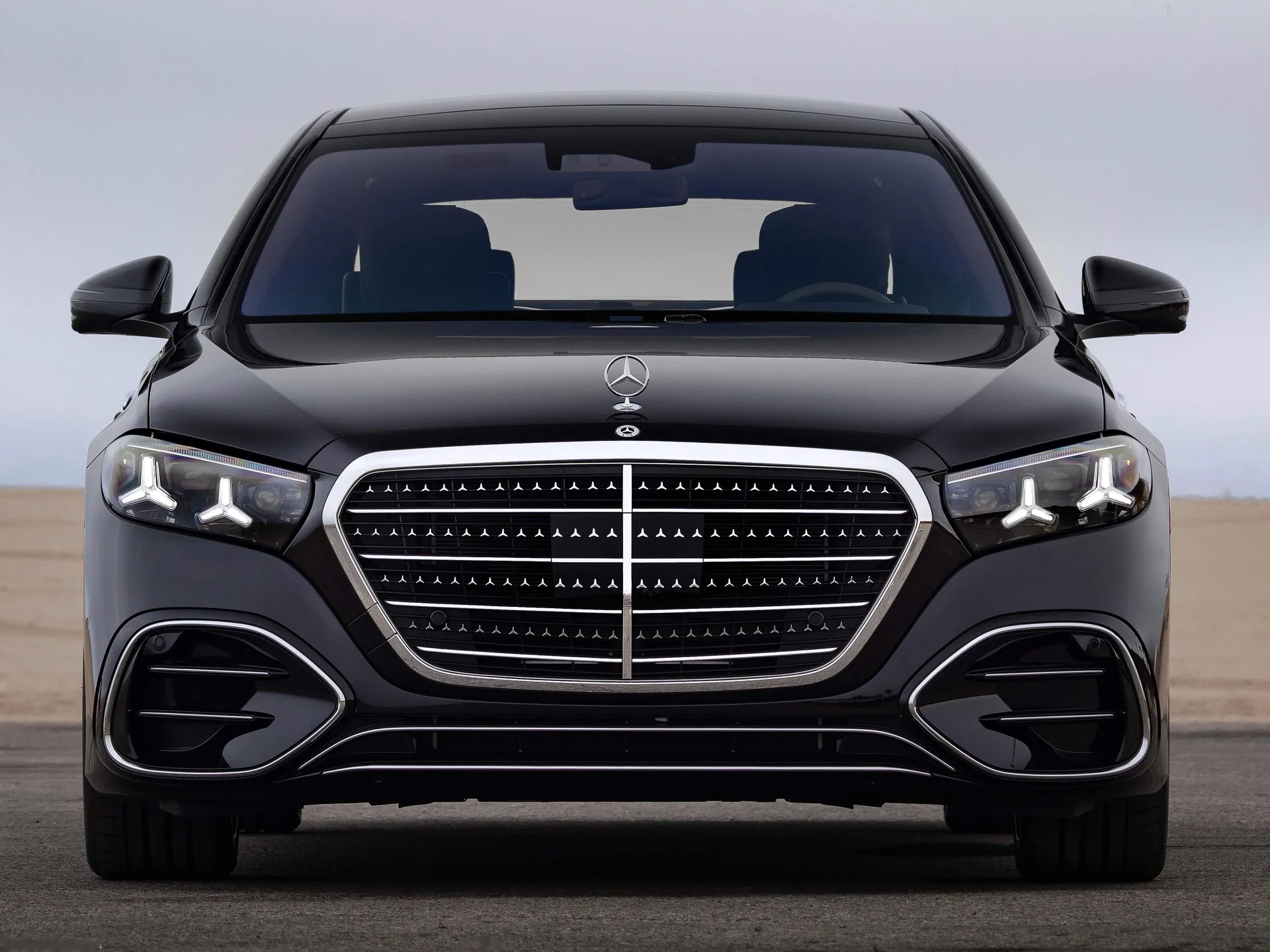 Mercedes-Benz S580 4Matic Maybach [US] (2027) – zepředu