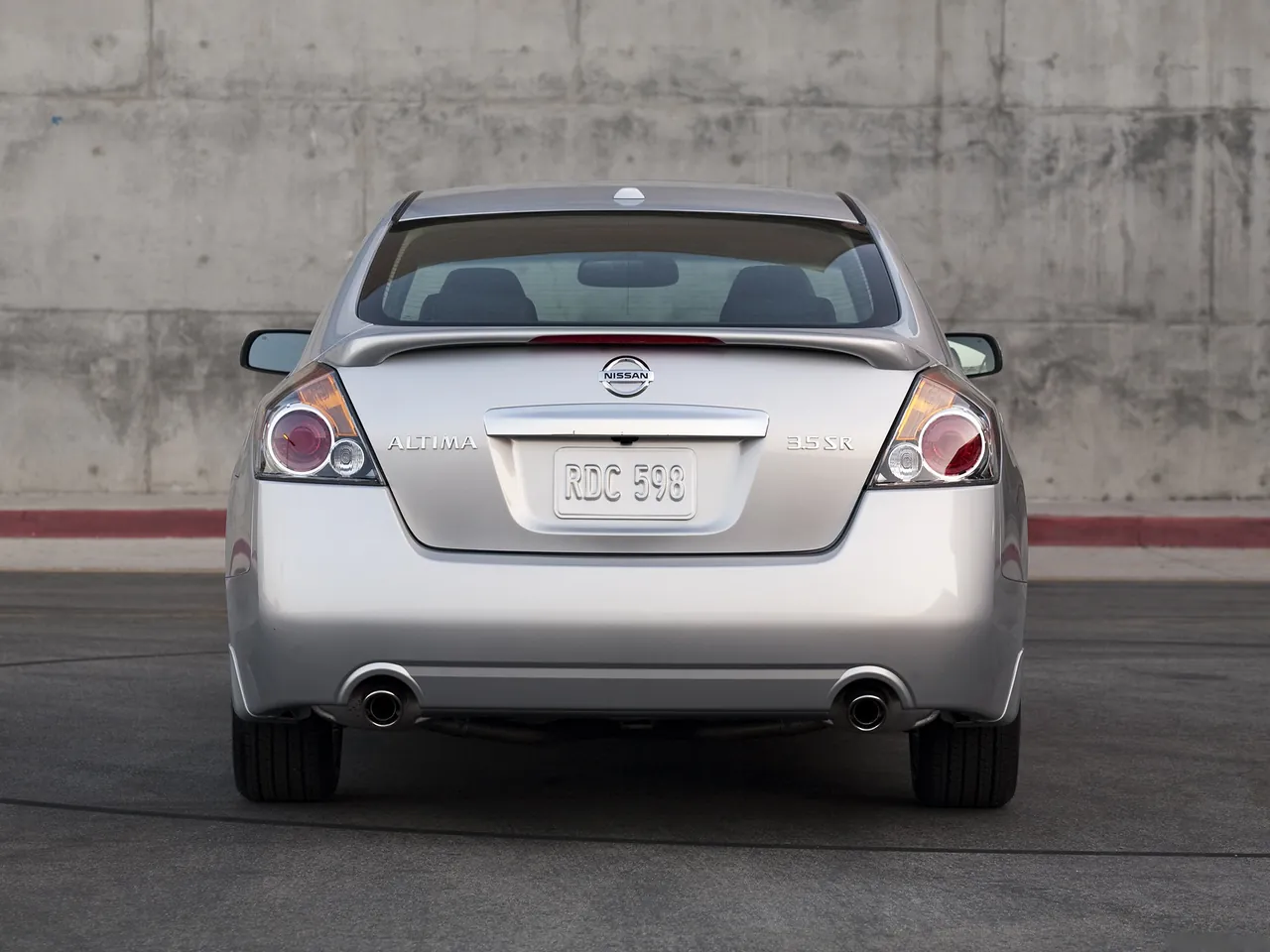 Nissan Altima Sedan (2010) – zezadu