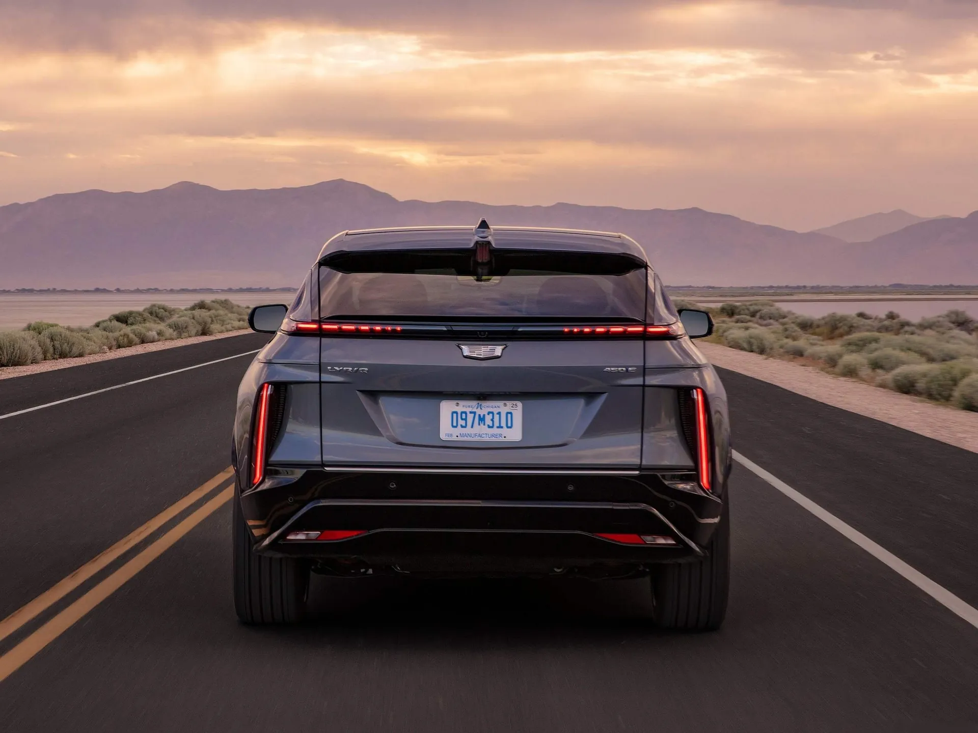 Cadillac Lyriq (2023) – zezadu