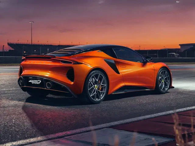 Lotus Emira 420 Sport (2027)