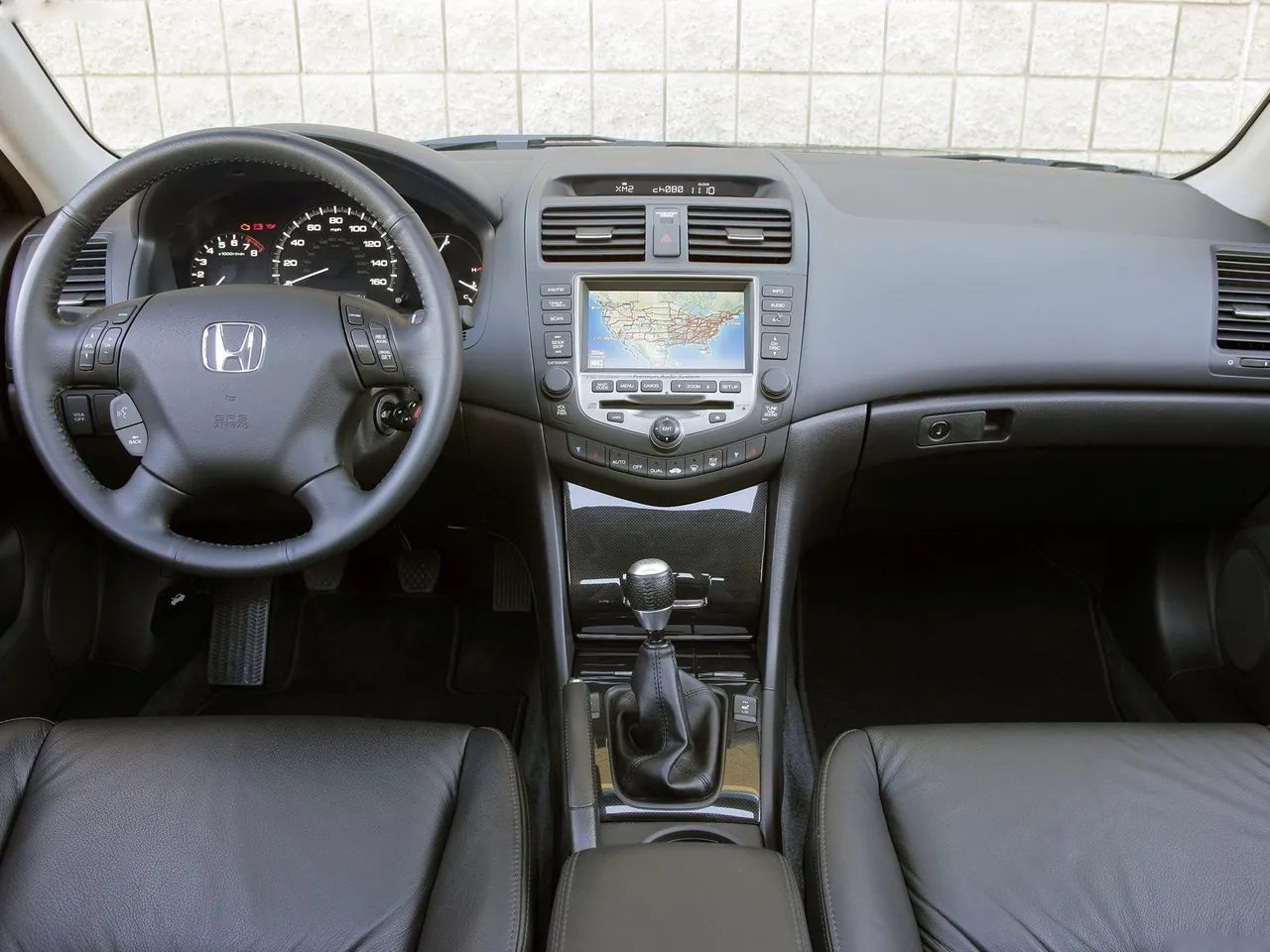 Honda Accord Sedan EX-L (2007) – interiér