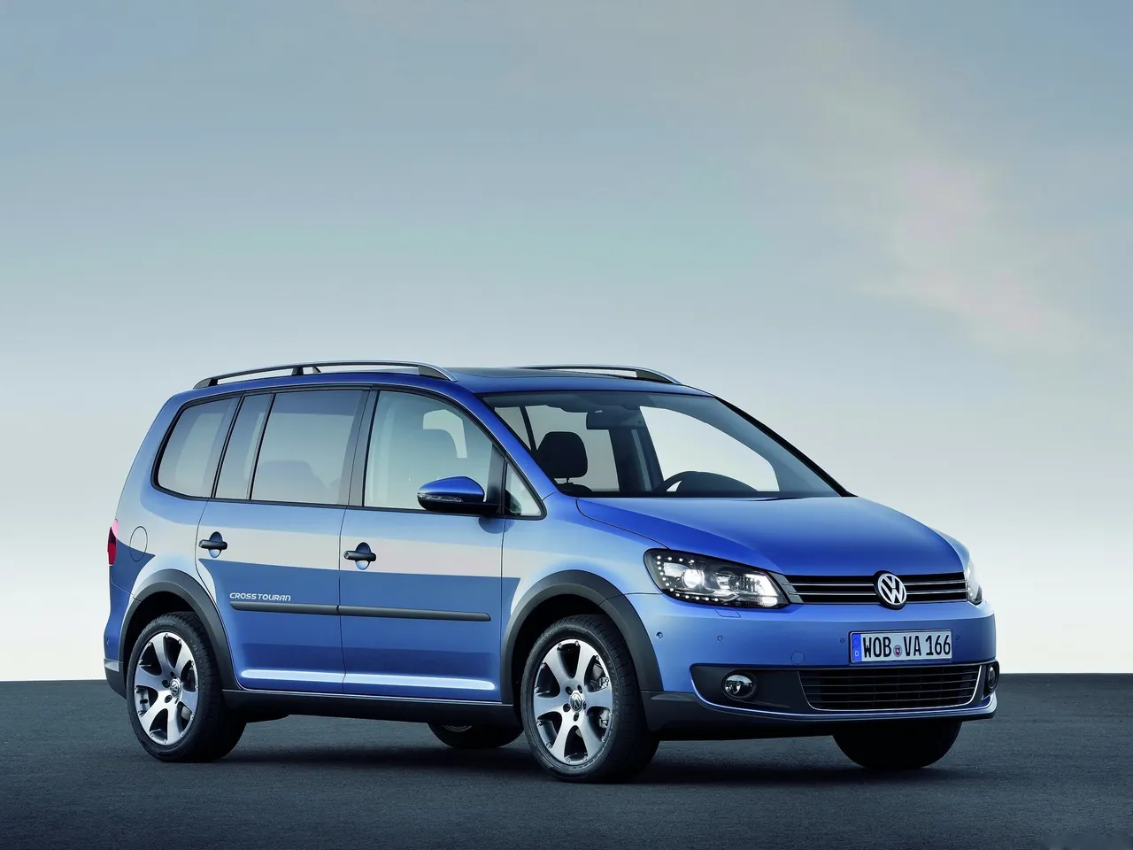 Volkswagen CrossTouran (2011)
