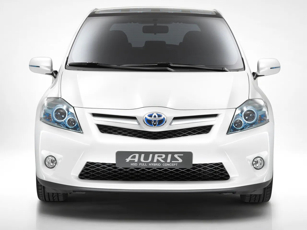 Toyota Auris HSD Full Hybrid Concept (2009) - Front
