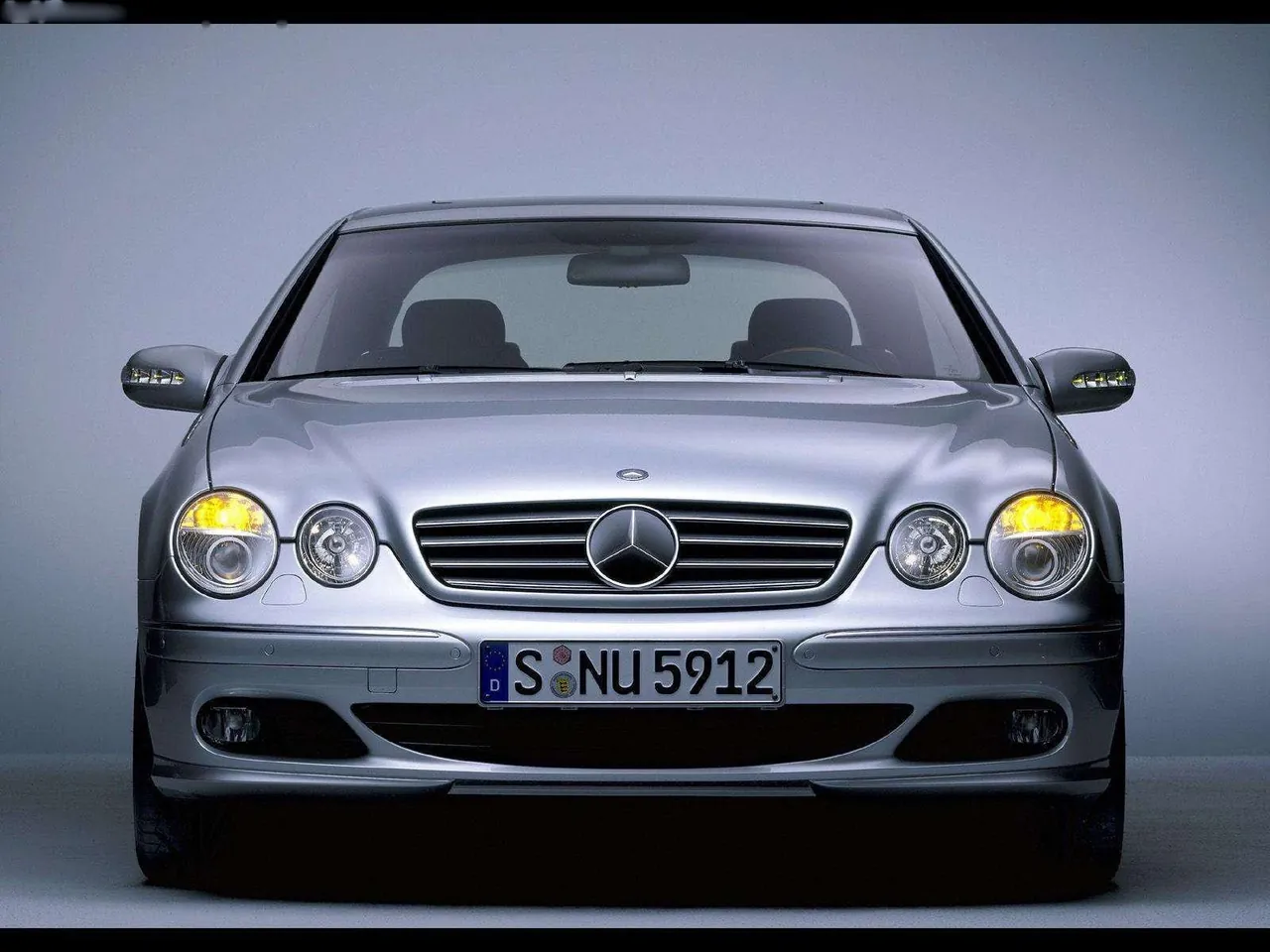 Mercedes-Benz CL600 (2003) - Front
