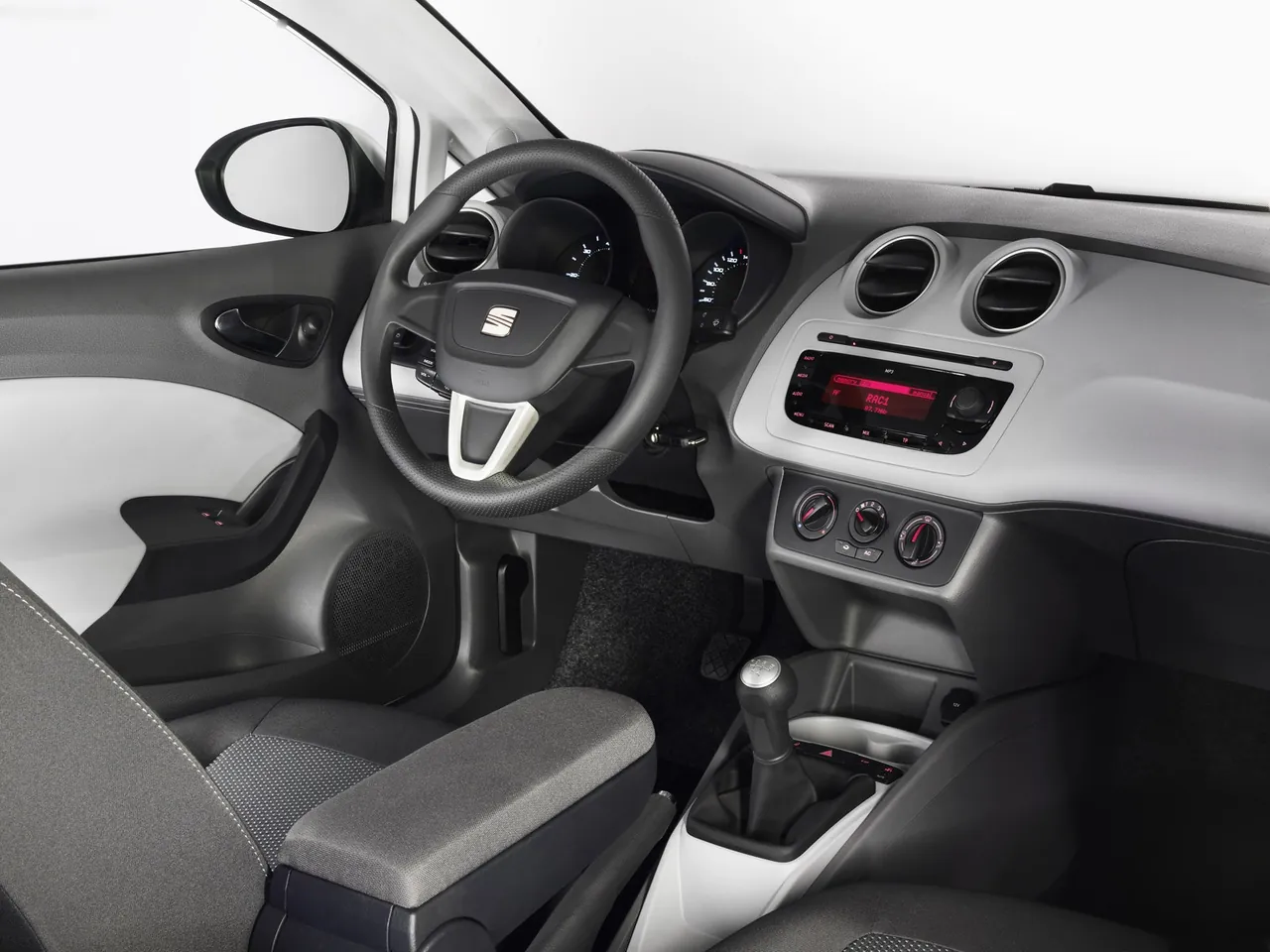 Seat Ibiza Ecomotive (2009) – interiér