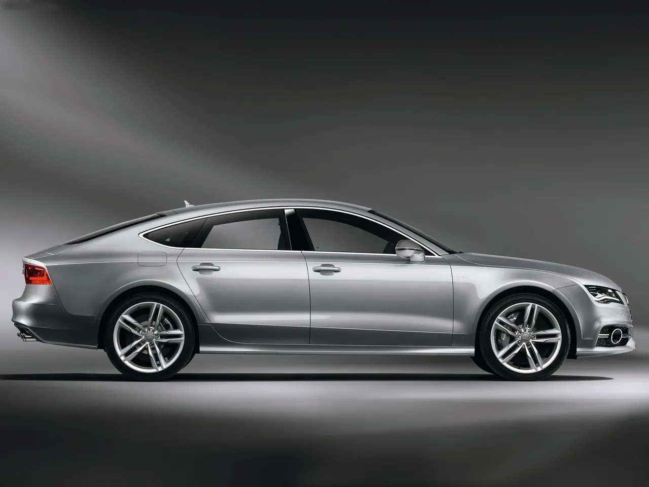 Audi S7 Sportback (2013) – boční profil