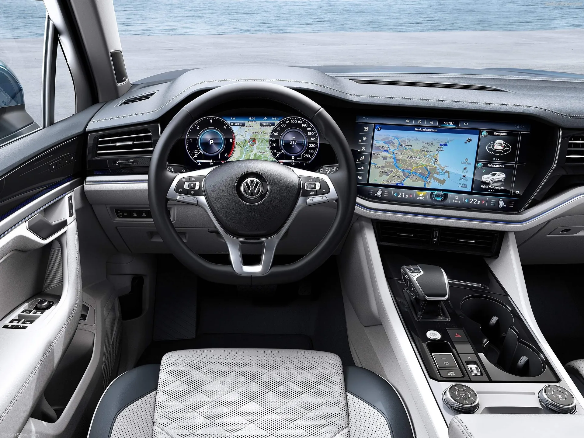 Volkswagen Touareg (2019) – interiér
