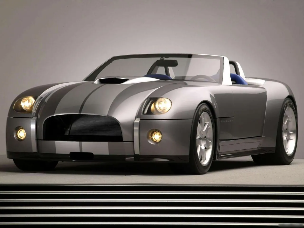 Ford Shelby Cobra Concept (2004)