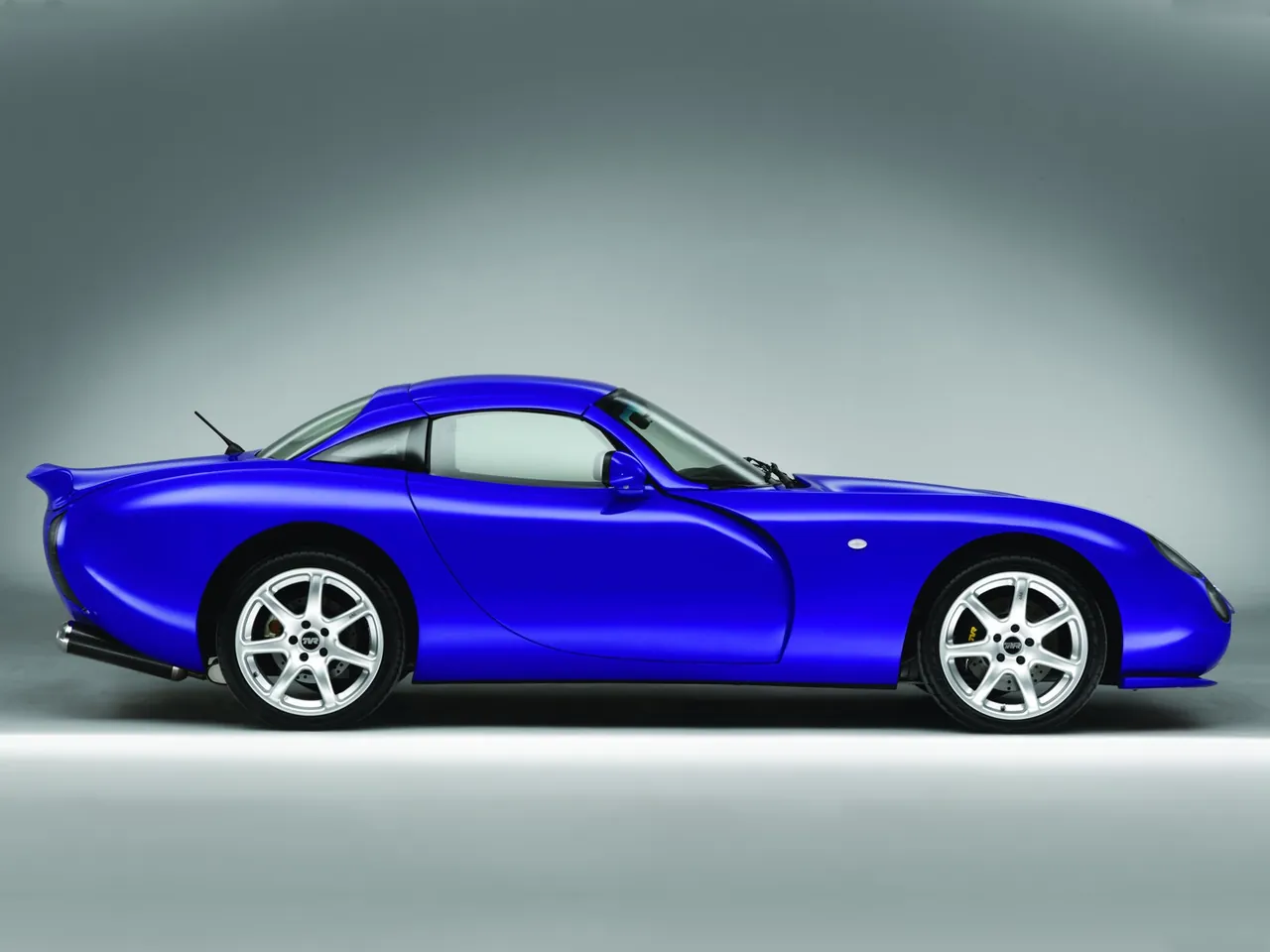 TVR Tuscan (2006) – boční profil