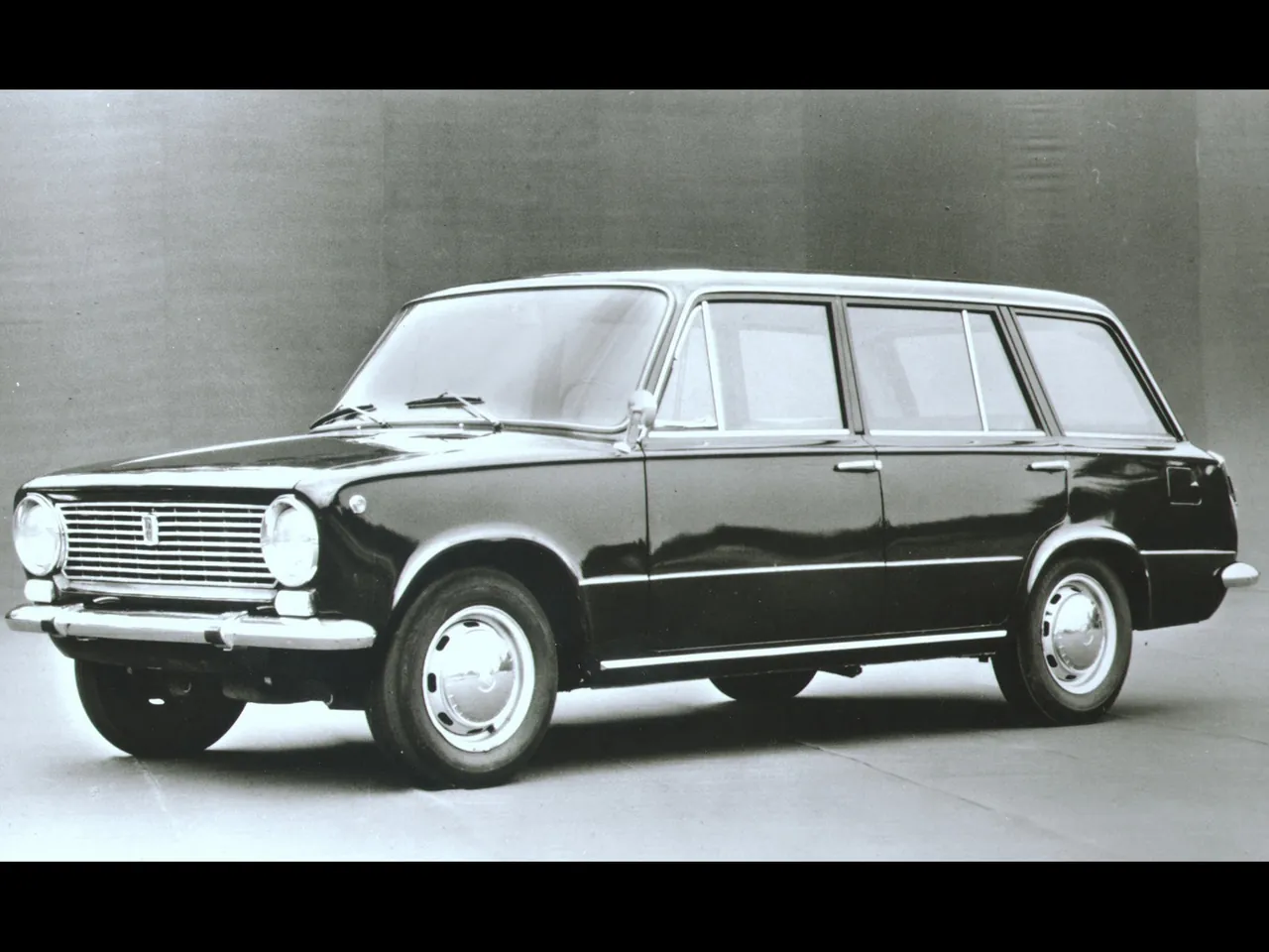 Fiat 124 Familiare (1966)