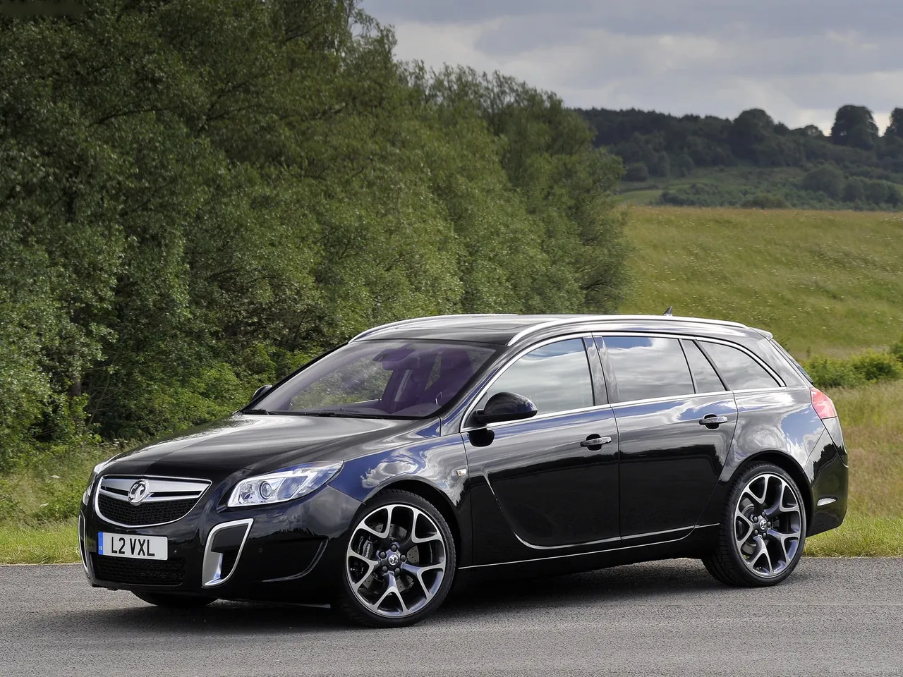 Vauxhall Insignia VXR Sports Tourer (2010)