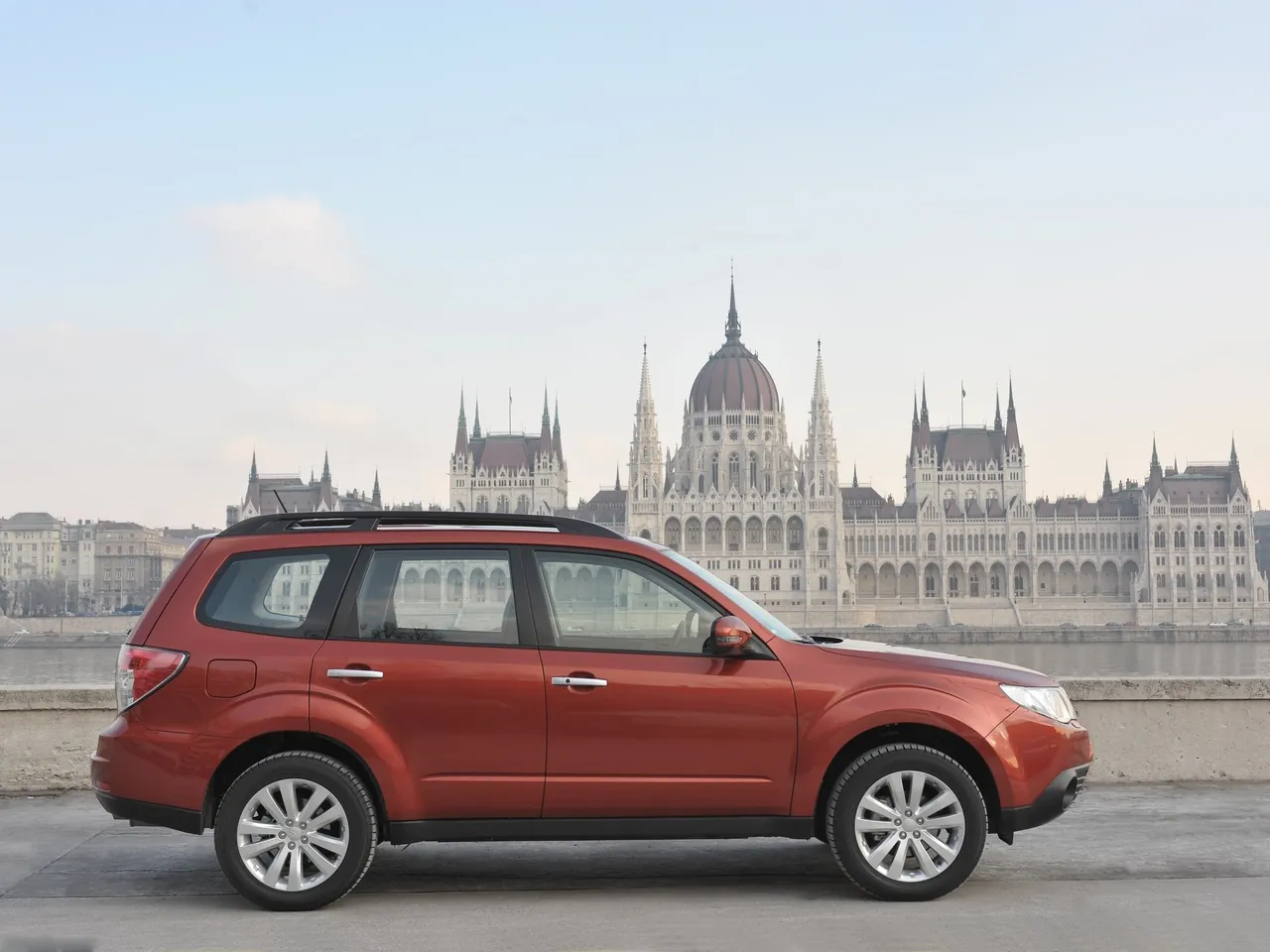 Subaru Forester (2011) – boční profil