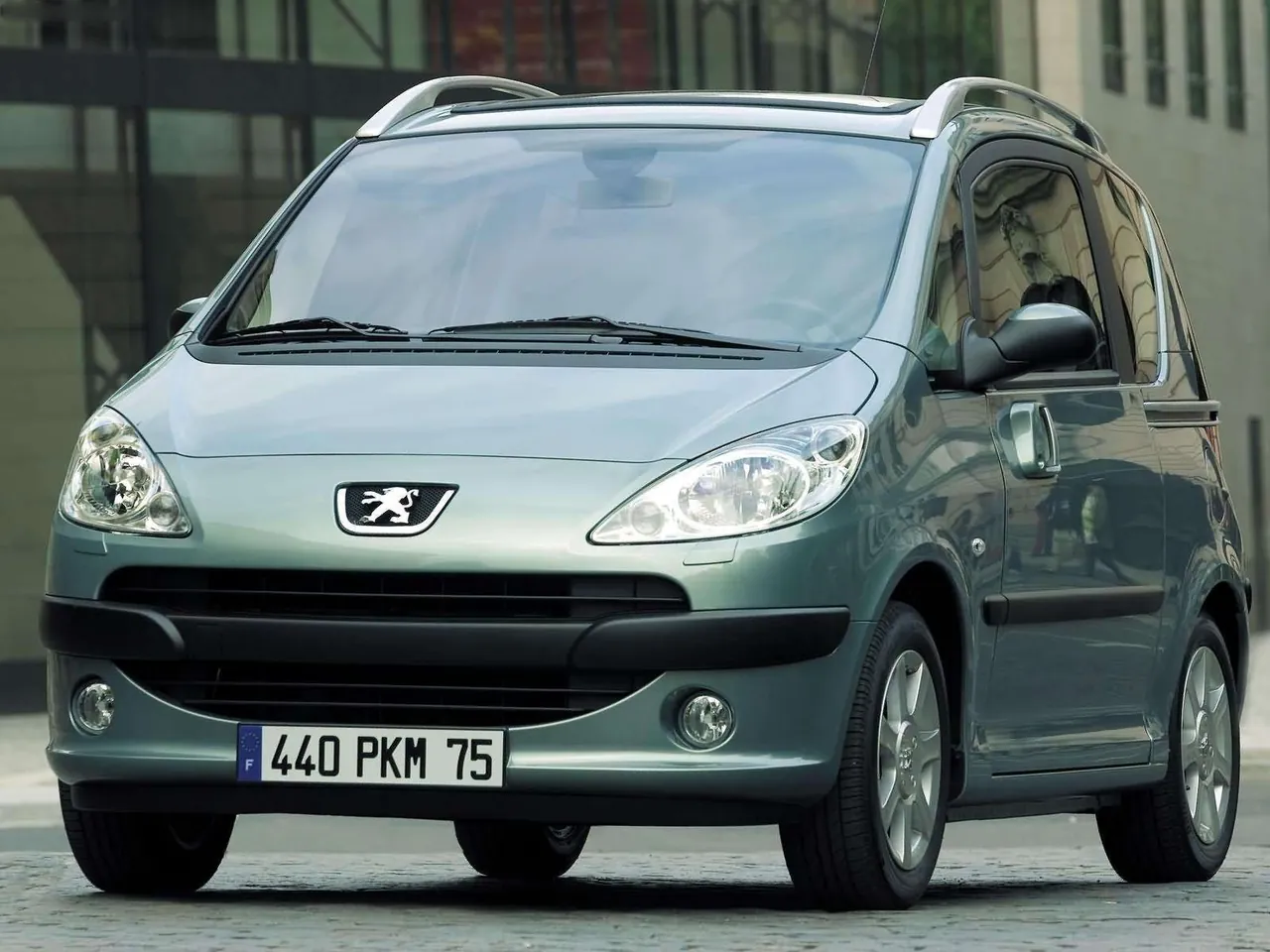 Peugeot 1007 (2005)