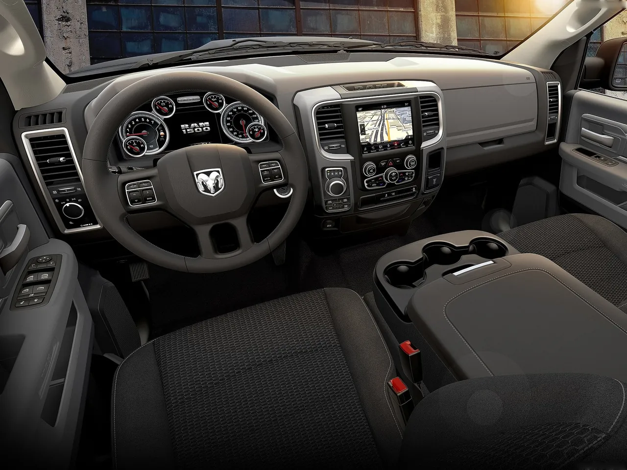 Ram 1500 Classic Warlock (2019) – interiér