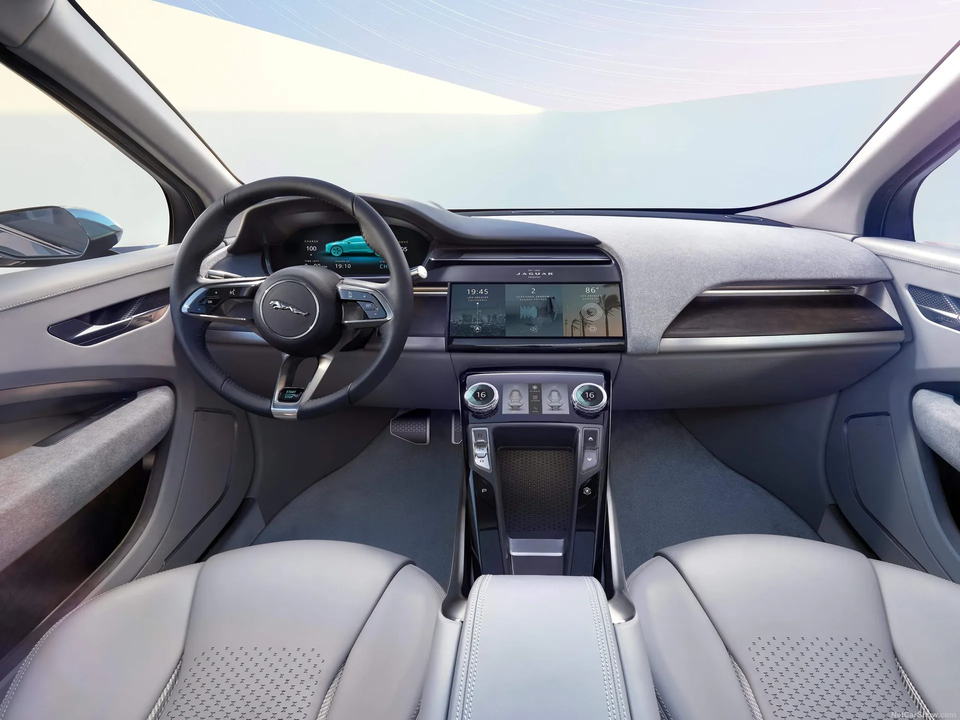 Jaguar I-Pace Concept (2016) – interiér