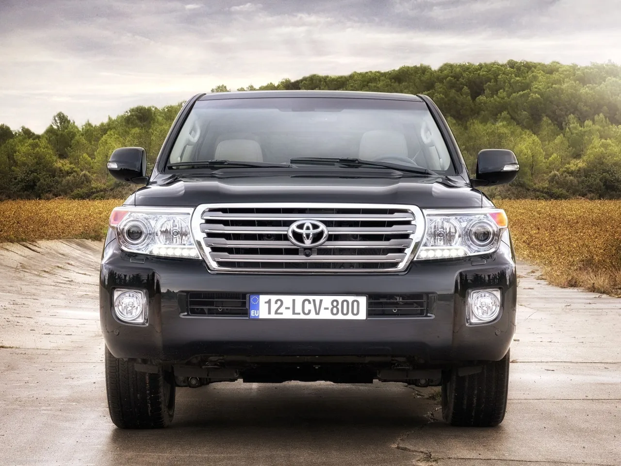 Toyota Land Cruiser (2013) – zepředu
