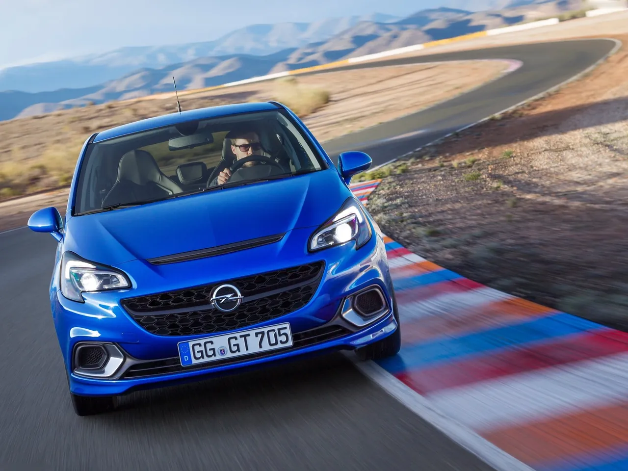 Opel Corsa OPC (2016) – zepředu