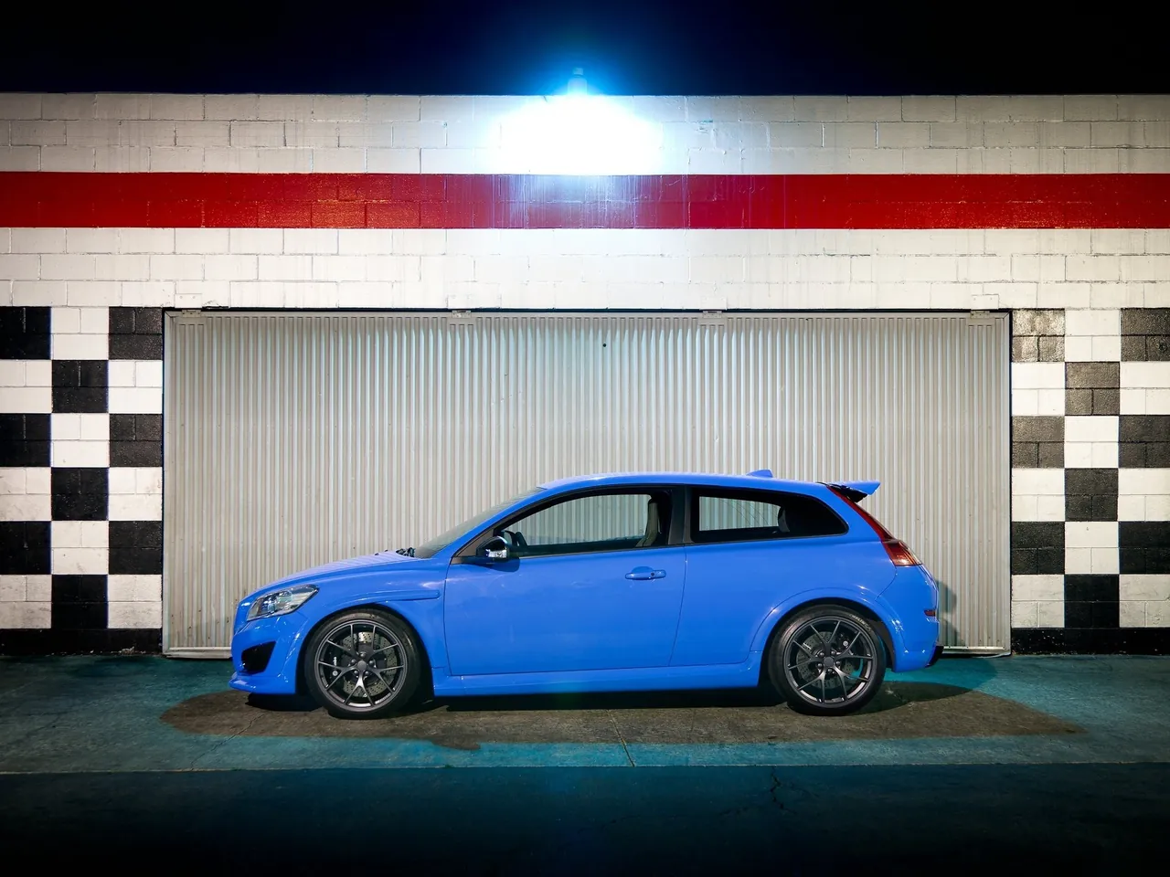 Volvo C30 Polestar Concept (2011) – boční profil