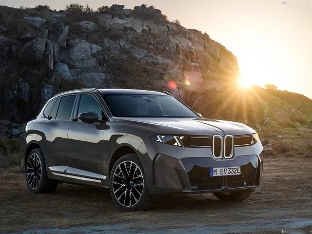 BMW iX5 (2027)