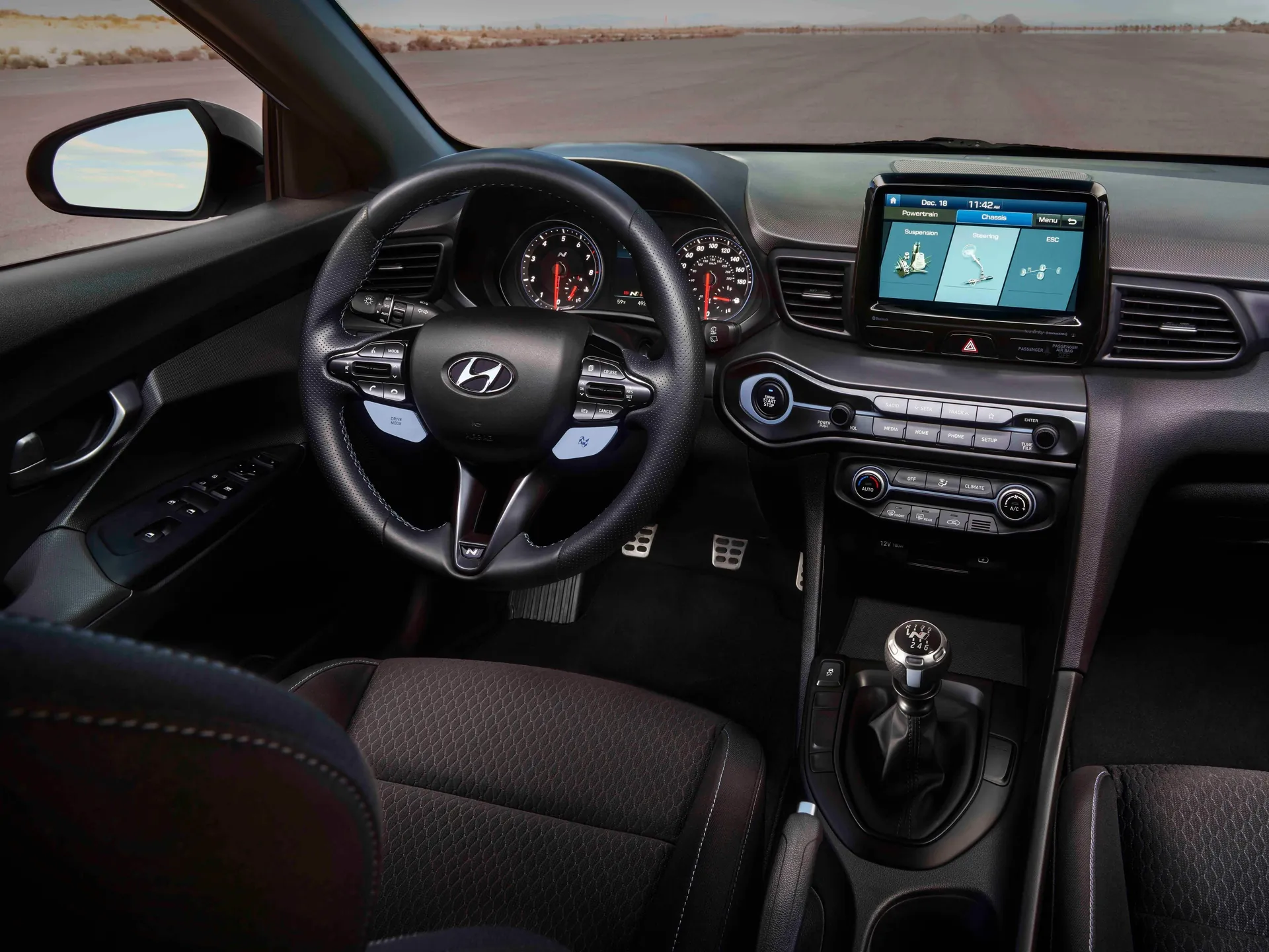 Hyundai Veloster N (2019) – interiér