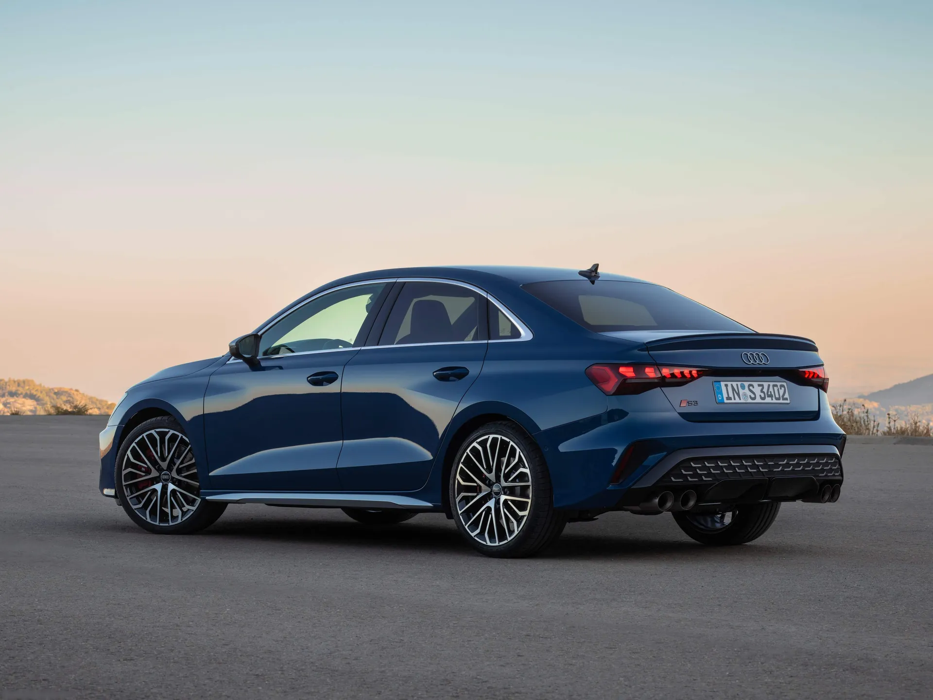 Audi S3 Sedan (2025) – zadní tříčtvrteční pohled