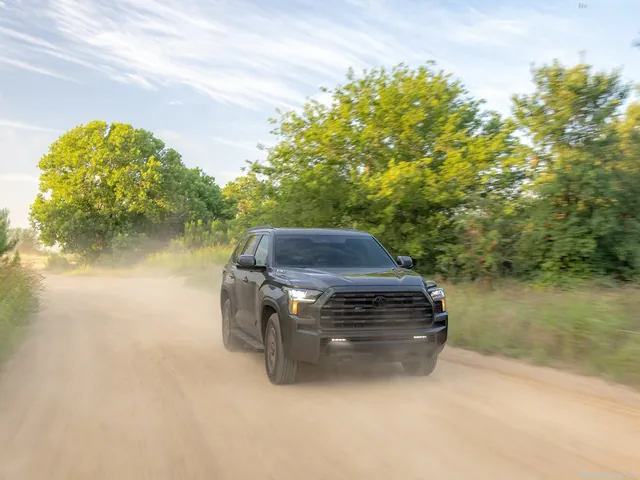 Toyota Sequoia Trailhunter (2027)