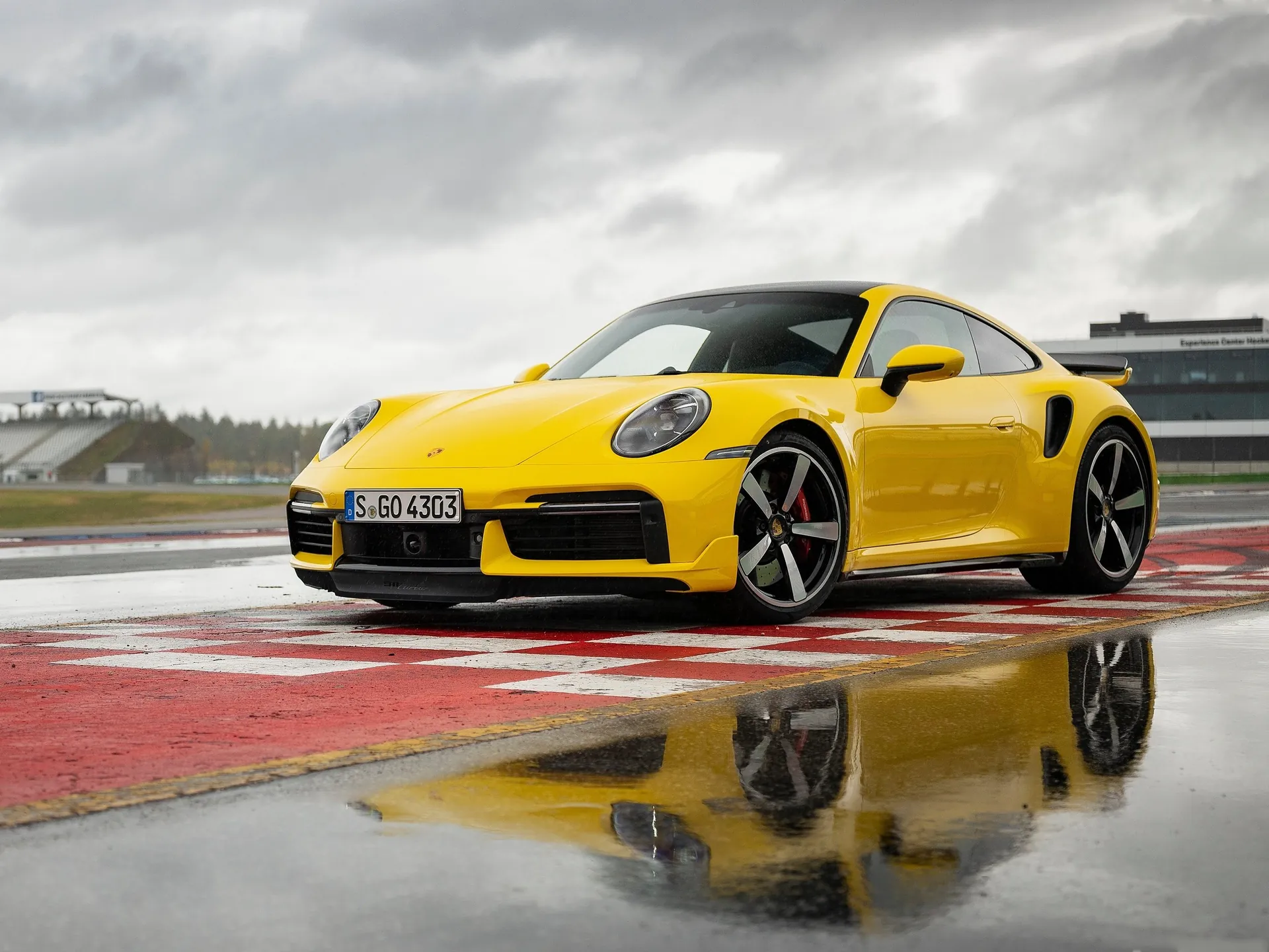 Porsche 911 Turbo (2021)