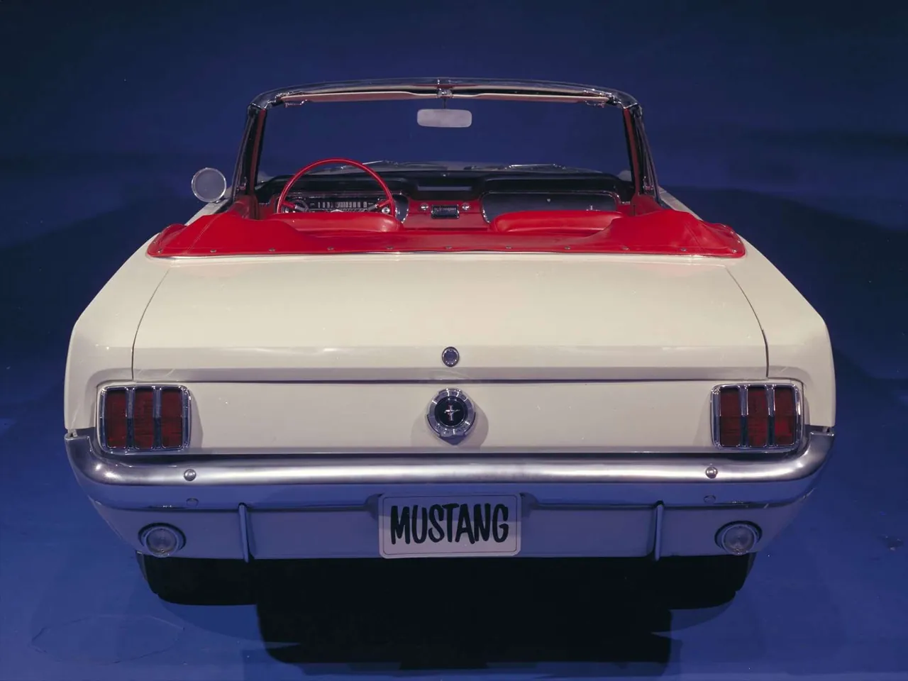 Ford Mustang (1964) – zezadu