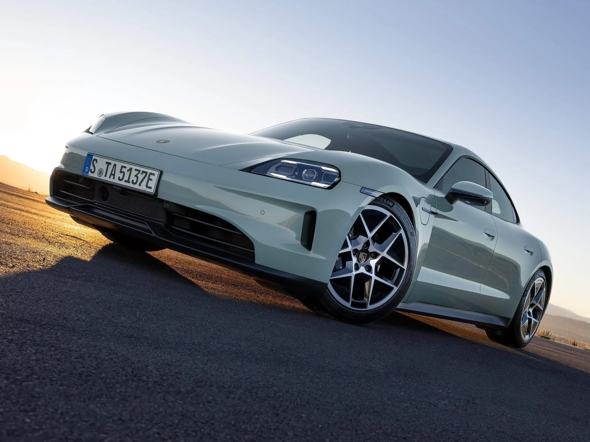 Porsche Taycan (2025)