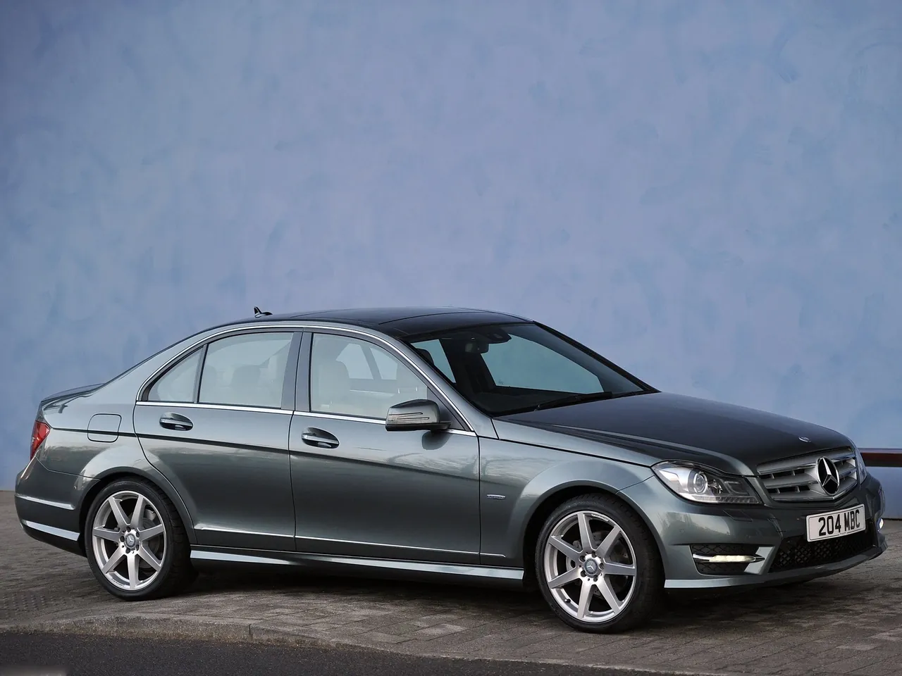 Mercedes-Benz C-Class [UK] (2012)