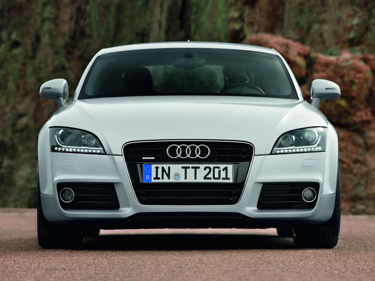 Audi TT Coupe (2011) – zepředu