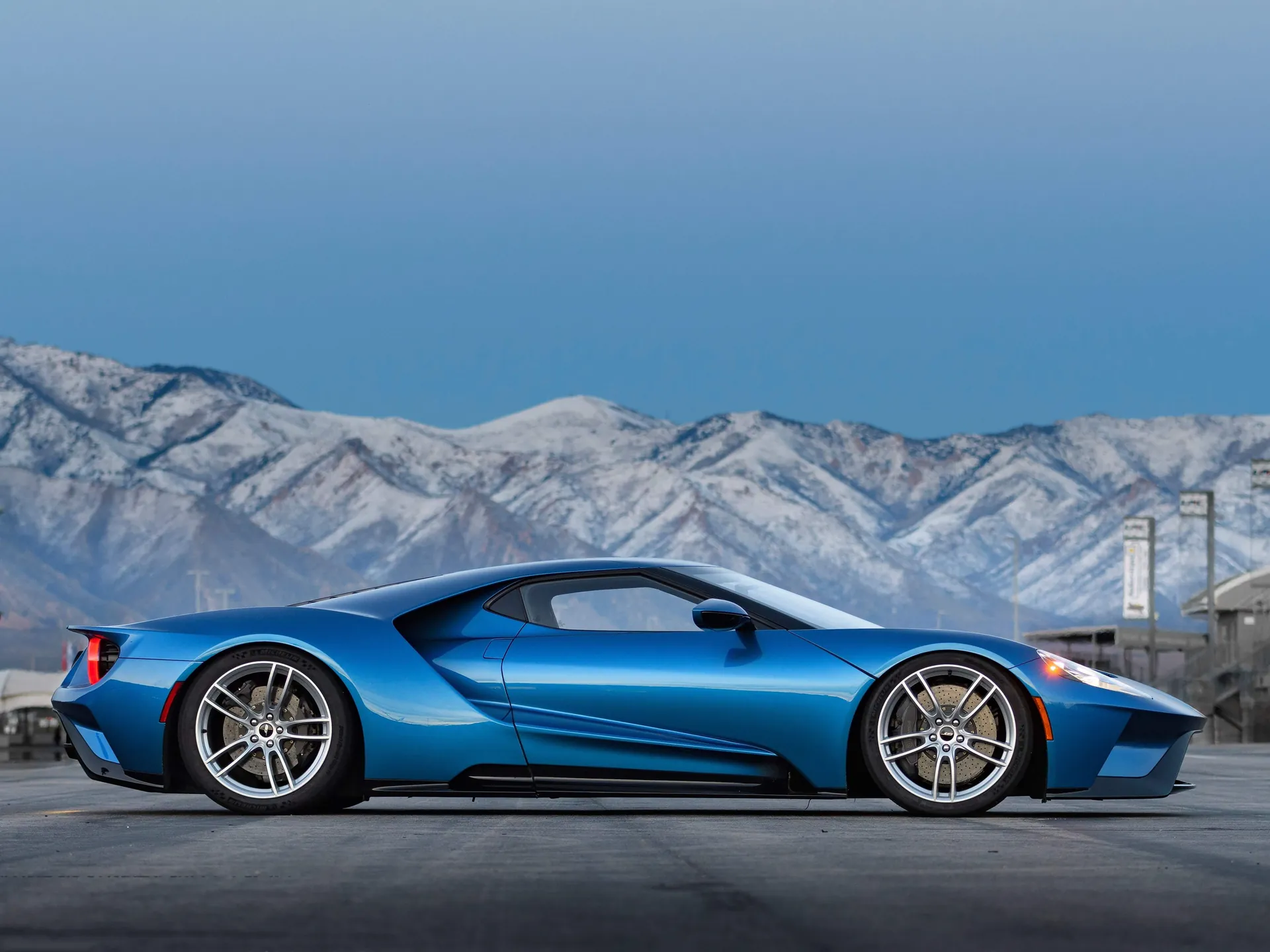 Ford GT (2017) – boční profil